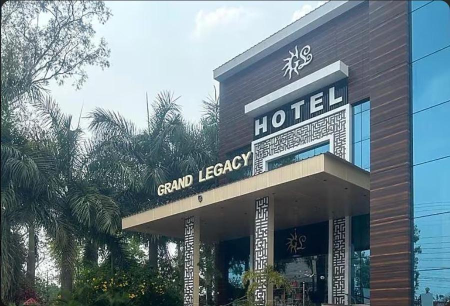 Grand Legacy Beacon, Dehradun Otel Dış mekan fotoğraf
