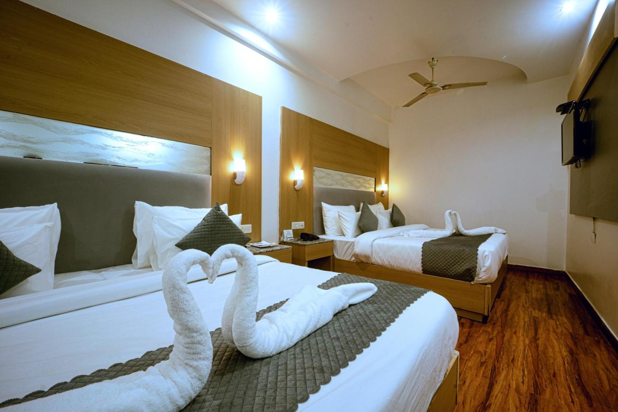Grand Legacy Beacon, Dehradun Otel Dış mekan fotoğraf