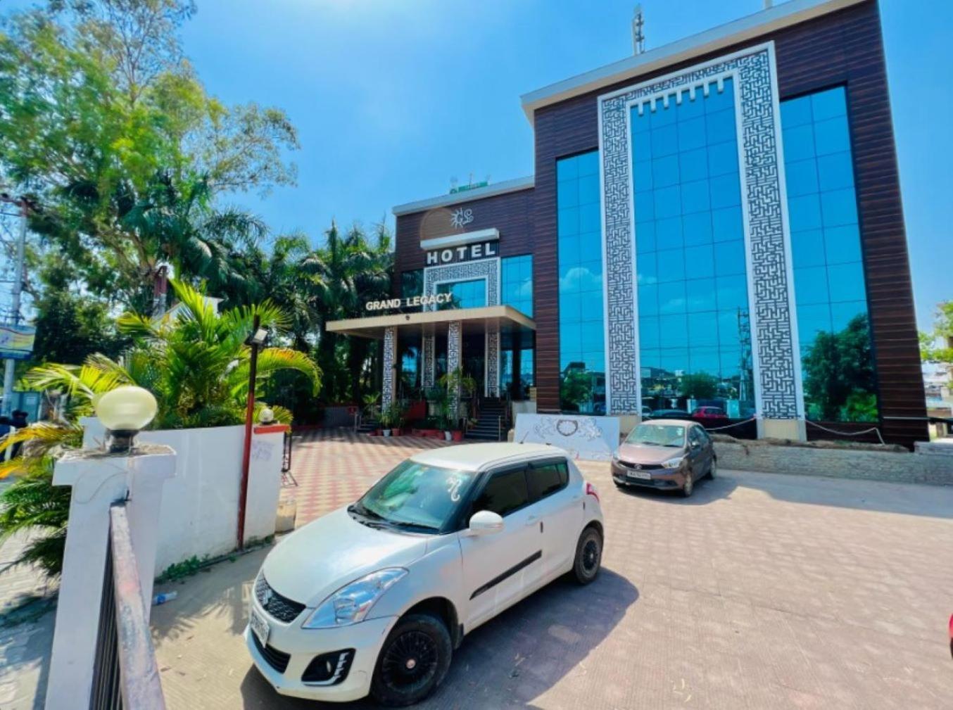 Grand Legacy Beacon, Dehradun Otel Dış mekan fotoğraf