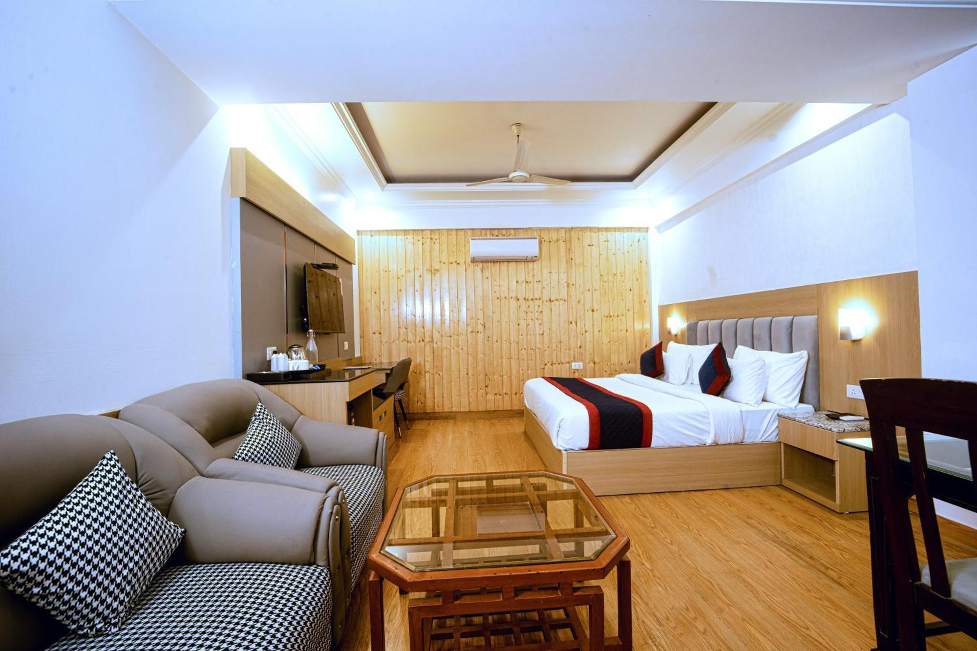 Grand Legacy Beacon, Dehradun Otel Dış mekan fotoğraf