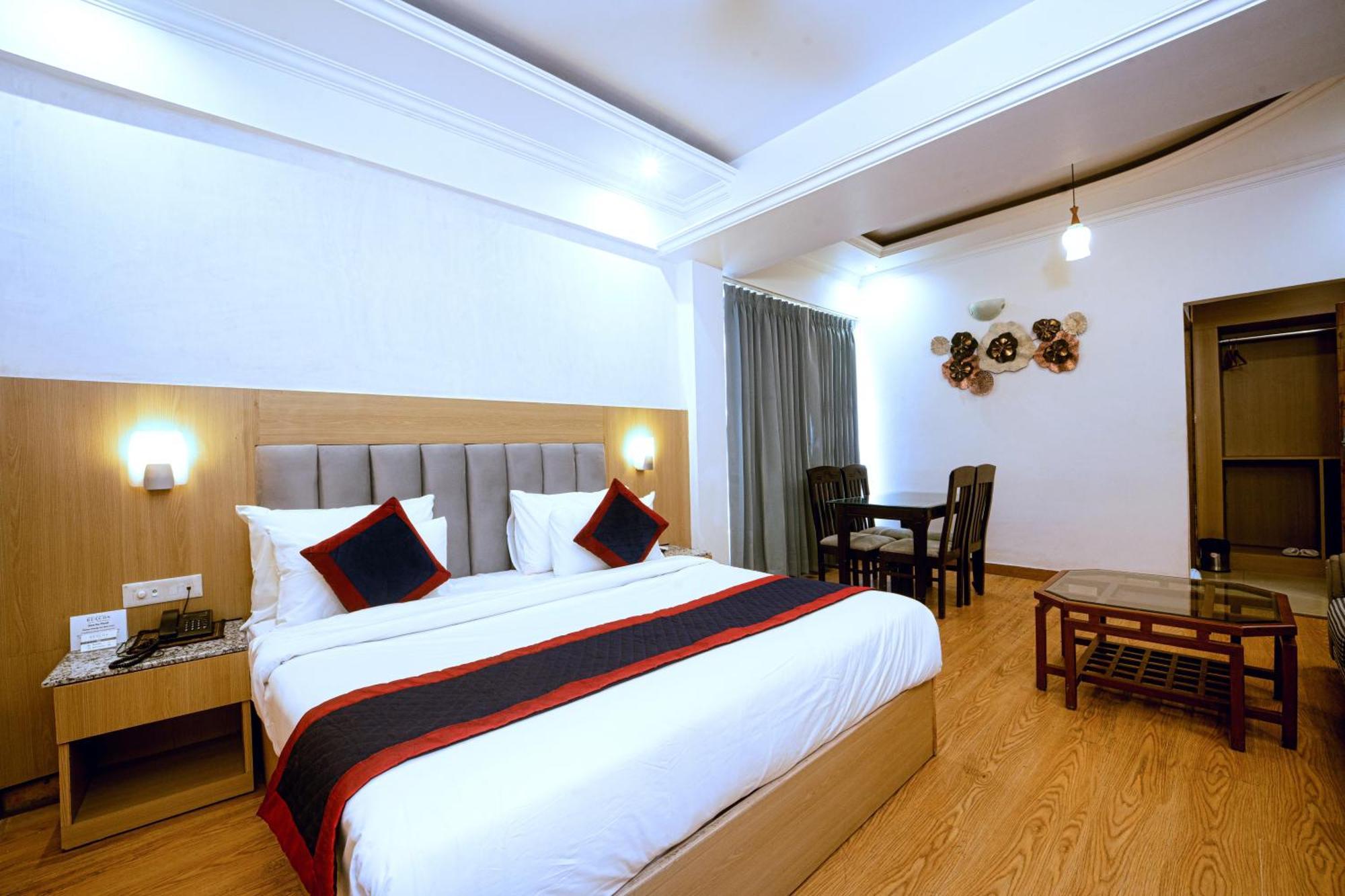 Grand Legacy Beacon, Dehradun Otel Dış mekan fotoğraf