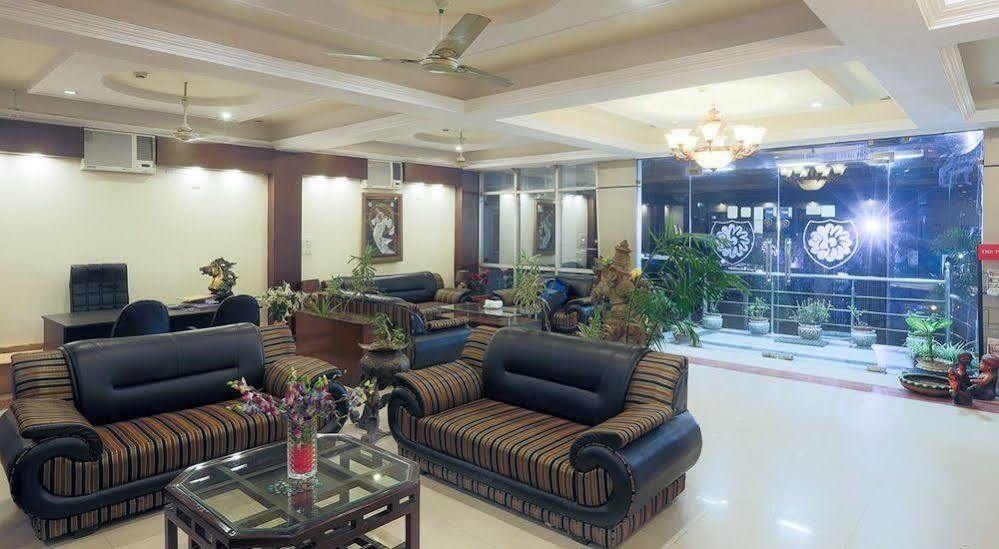 Grand Legacy Beacon, Dehradun Otel Dış mekan fotoğraf