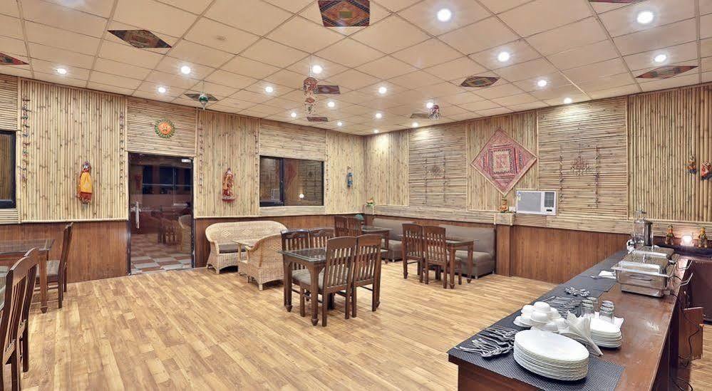 Grand Legacy Beacon, Dehradun Otel Dış mekan fotoğraf